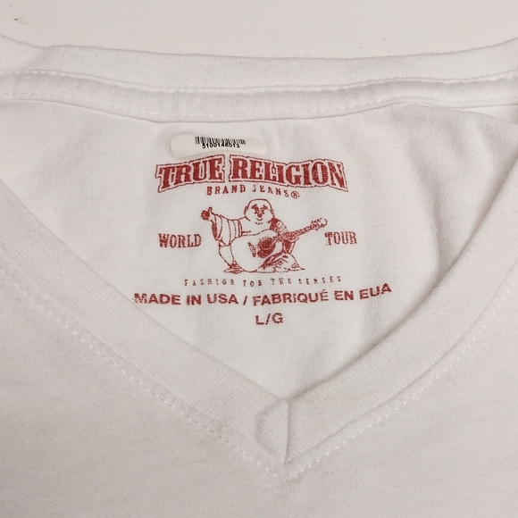 True Religion V-Cut T-Shirt (Women's Large) (White, Maroon) - Picture 4 of 5